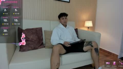 Snapshot of liam_fox7 chatting on 07-26-26, 01:14 Liam online show from 07-26-26, 01:14