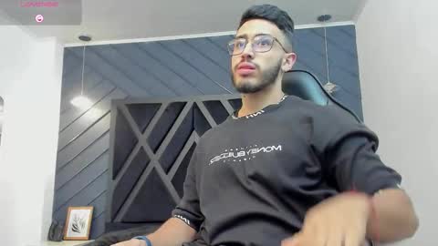 LIAM KLEIN online show from 11-22-25, 11:09