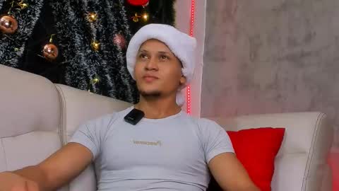 liam_knight online show from 12-16-25, 02:16