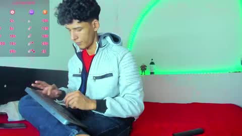 liam_mendoza online show from 10-16-25, 03:18