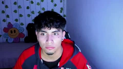 Snapshot of liam_ruiz_ chatting on 01-21-25, 02:43 Liam online show from 01-21-25, 02:43