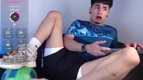 Snapshot of liam_ruiz_ chatting on 09-14-25, 03:16 Liam online show from 09-14-25, 03:16