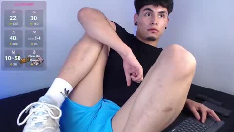 Snapshot of liam_ruiz_ chatting on 09-17-25, 04:25 Liam online show from 09-17-25, 04:25