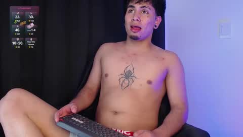 Snapshot of liam_ruiz_ chatting on 11-25-25, 11:49 Liam online show from 11-25-25, 11:49