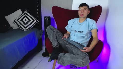 Snapshot of liam_sean chatting on 02-12-26, 12:22 Liam online show from 02-12-26, 12:22