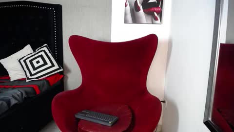 Snapshot of liam_sean chatting on 02-21-26, 11:33 Liam online show from 02-21-26, 11:33