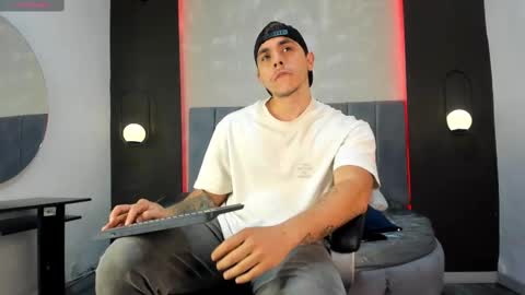 Liam online show from 09-23-25, 10:02