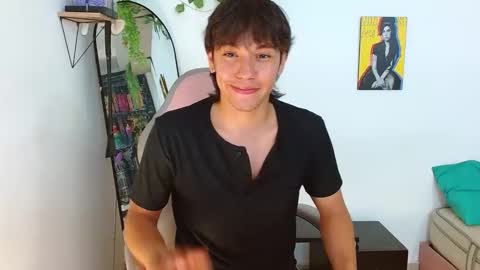 liamxul online show from 10-14-25, 07:36