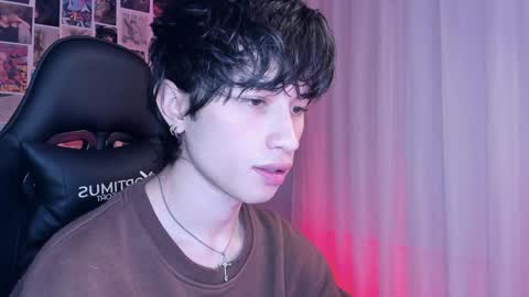 Snapshot of liamelf chatting on 01-28-25, 09:30 Liam online show from 01-28-25, 09:30