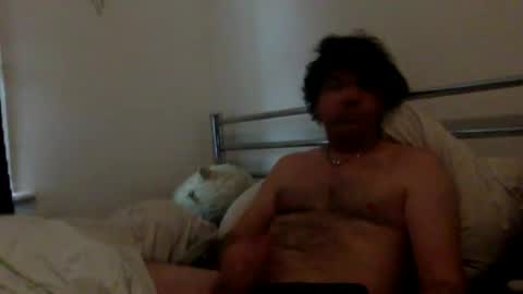 Snapshot of liamj1986 chatting on 10-14-25, 08:04 liamj1986 online show from 10-14-25, 08:04