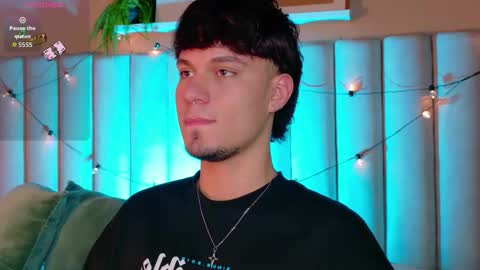 Liam Thunder online show from 12-20-25, 07:43