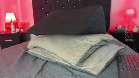 liamtrevor online show from 12-19-25, 01:23