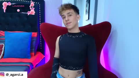 liam online show from 09-27-25, 04:39