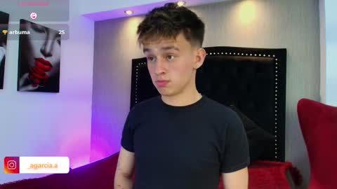 liam online show from 11-30-25, 03:43