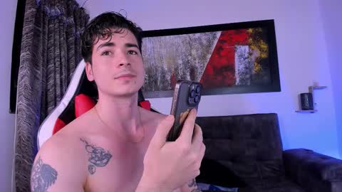 liamwyatt_ online show from 09-25-25, 03:32