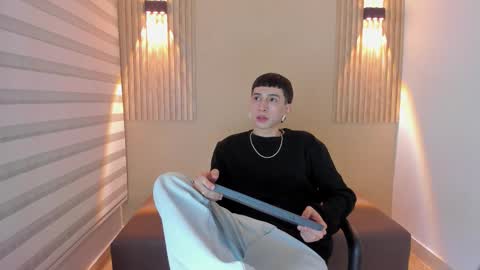 lian_cameron online show from 02-11-26, 03:55