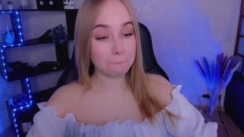 Liana online show from 01-26-25, 02:03