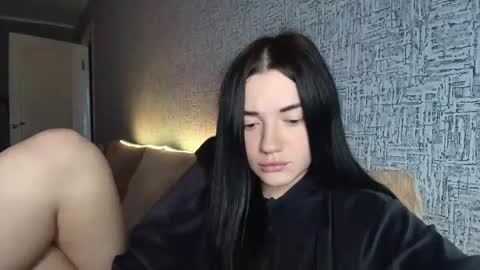 liana_diva online show from 11-16-25, 08:42