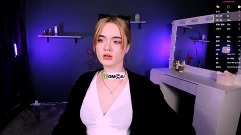 Little Liana  online show from 03-08-25, 03:39