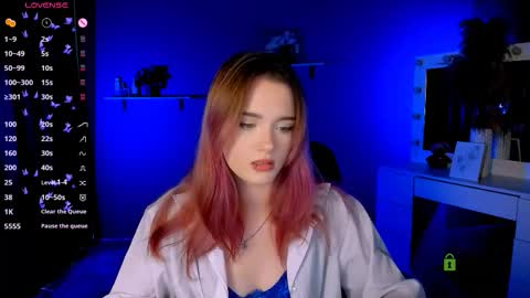 Little Liana  online show from 09-30-25, 07:19