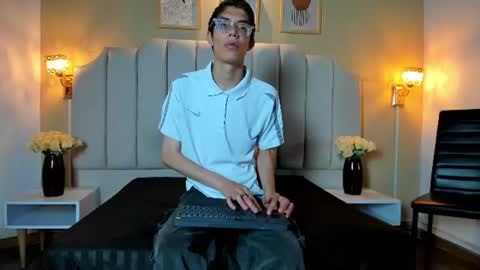Snapshot of lianferrer_ chatting on 08-08-26, 11:34 lianferrer_ online show from 08-08-26, 11:34