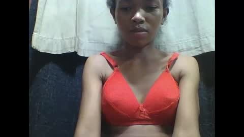liaraisha online show from 10-04-25, 08:34