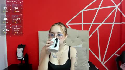 Lia Roberts online show from 01-11-25, 12:07