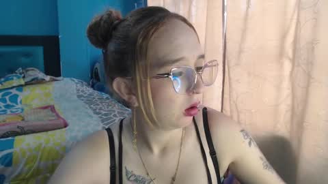 Lia Roberts online show from 02-04-25, 12:00