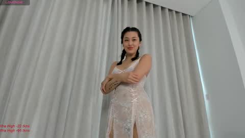 Lia online show from 02-21-25, 03:34