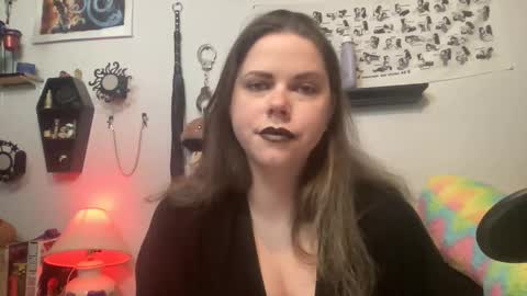 Snapshot of libbydeetzxxx chatting on 12-02-25, 03:45 Libby Deetz online show from 12-02-25, 03:45