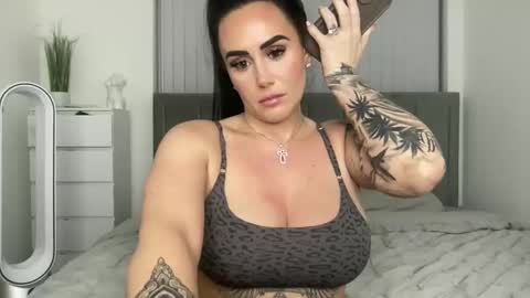 Libby online show from 12-28-24, 04:52