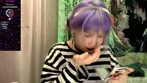 Lola online show from 09-18-25, 07:16