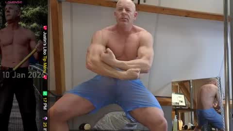 Snapshot of libo_horny_muscle chatting on 01-10-26, 02:08 Justin Libo online show from 01-10-26, 02:08