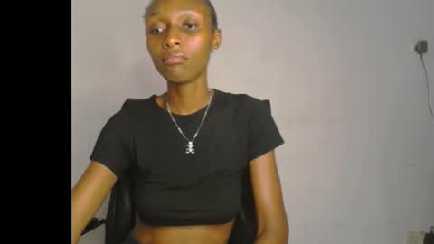 Snapshot of lick_juicypussy chatting on 01-13-26, 01:33 Juicy pinkpussy online show from 01-13-26, 01:33