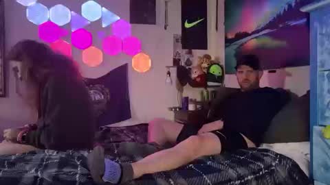 IM A BAD DAWGY WOOF WOOF online show from 10-11-25, 05:00