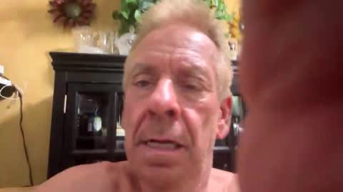 Snapshot of lickmysnowballs chatting on 10-07-25, 08:11 lickmysnowballs online show from 10-07-25, 08:11