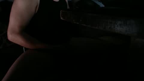 lickurlipz1 online show from 04-16-26, 08:37