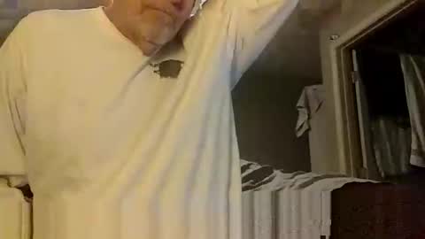 lie2ne online show from 11-18-25, 02:50