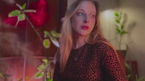 its my birthday today so im offline  but id be so happy if you felt like sending me a birthday love while im away  online show from 03-21-26, 07:06