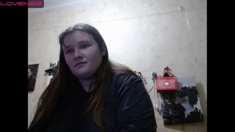 light_lunaa online show from 12-26-24, 10:48