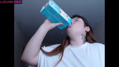 light_lunaa online show from 01-02-25, 09:33