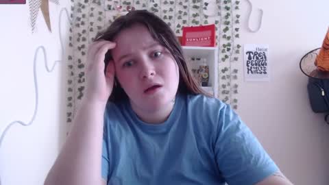 light_lunaa online show from 01-17-25, 05:32