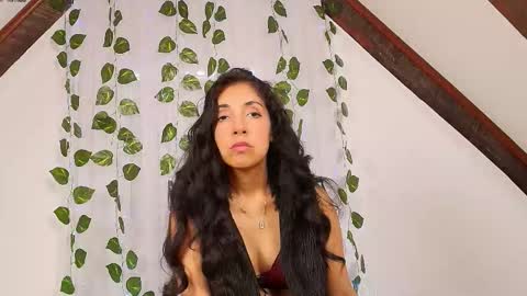 Lia online show from 11-12-25, 03:34