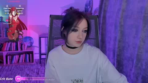 LiLu online show from 10-10-25, 10:47