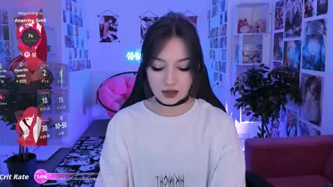 LiLu online show from 10-19-25, 04:07