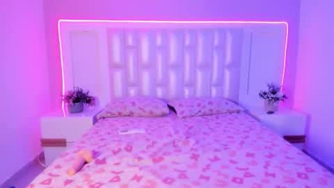 Lia  online show from 02-28-26, 05:58