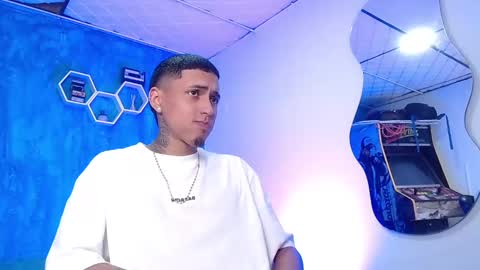 Daniel online show from 12-19-24, 03:41