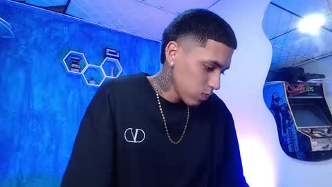 Daniel online show from 01-04-25, 04:11