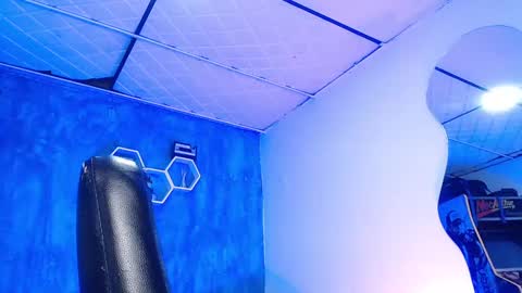 Daniel online show from 02-18-25, 04:05