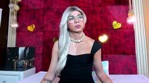 liiacollins online show from 01-06-26, 07:39